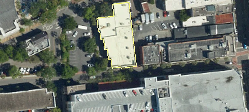 Retail Space in Tourist District