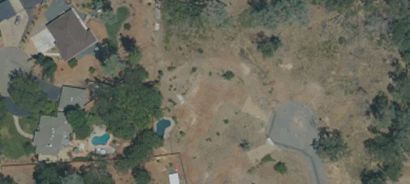 Large Corner Lot in Paradise