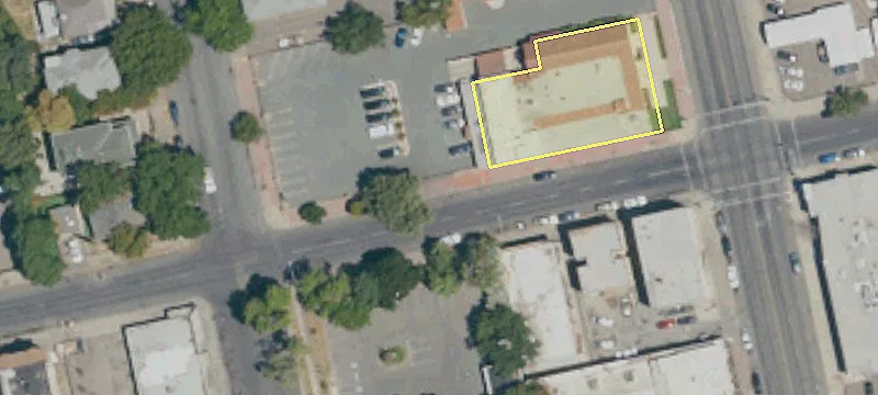 Retail Building in Stockton, CA