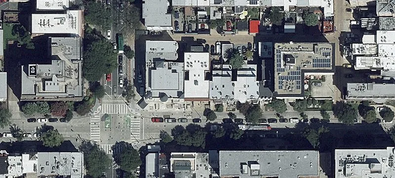 Retail Space in Dupont