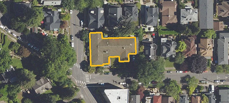 Oversized Flag Lot in Portland