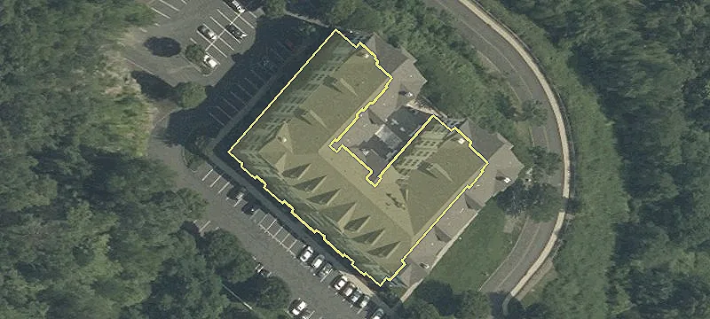 Updated Top Floor Unit
