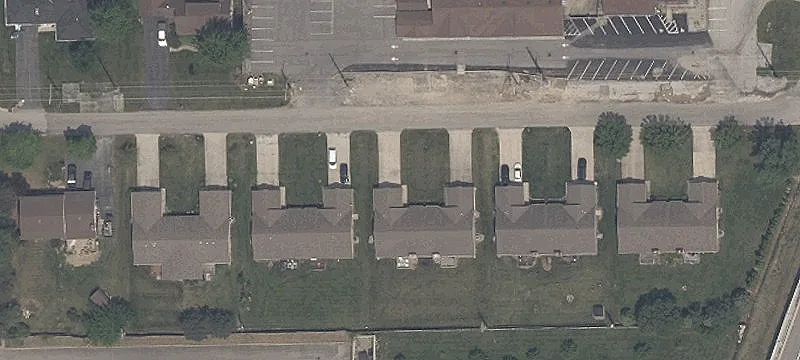 Clean Duplex Near I-75 Access