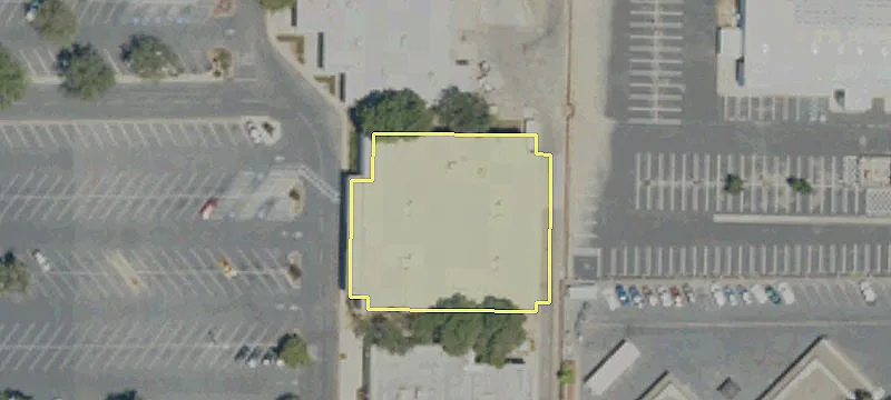 Retail Outparcel Near Merced Mall