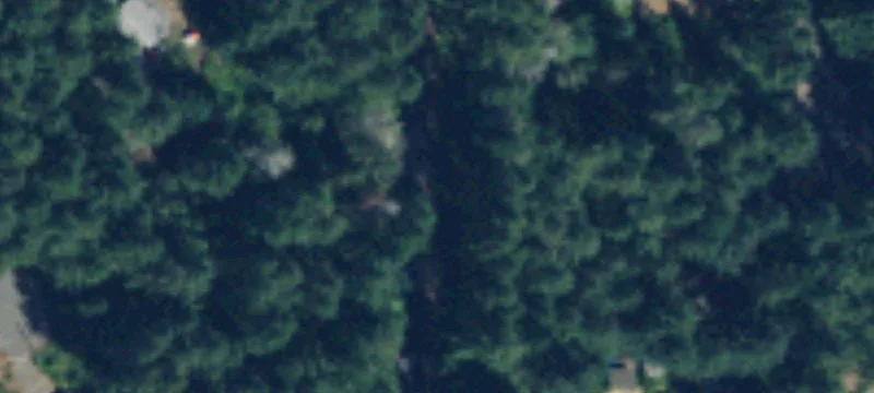 Land Near Island Amenities