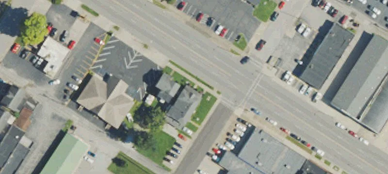Remodeled Building Suitable for Various Businesses