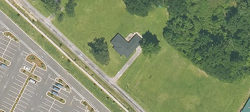 Commercial Lot Near Amazon