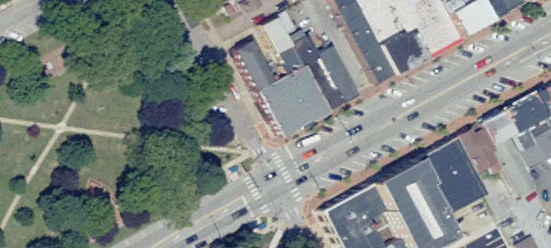 Renovated Mixed-Use Building For Sale