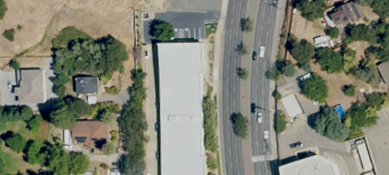 Fair Oaks Retail Space Available