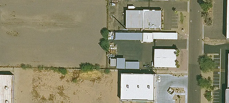 Contractor Office with Secured Yard
