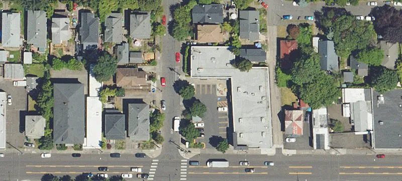 Hawthorne Boulevard Retail Spaces Available