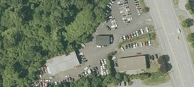 Plaistow NH Automotive Buildings