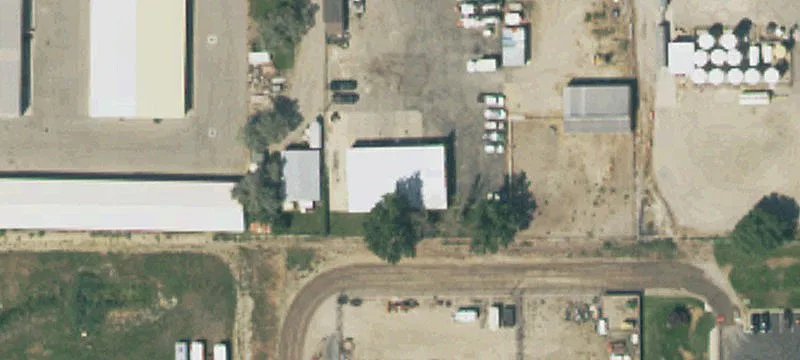 Industrial Building with Utility Business