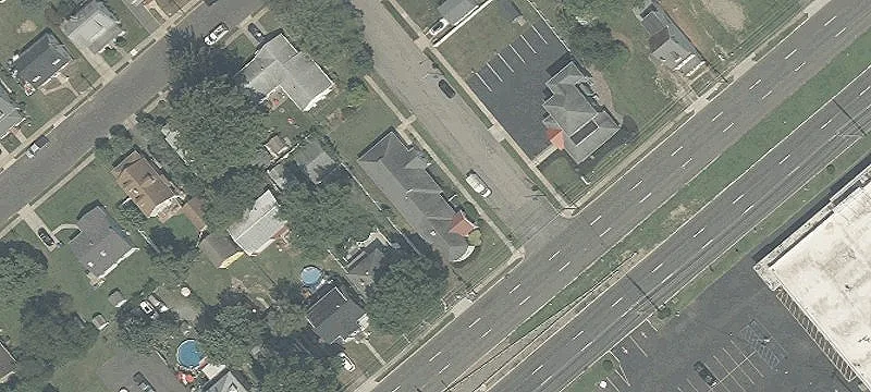 Versatile Office Building on Corner Lot