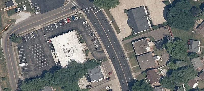 Freestanding Office Building in Canton