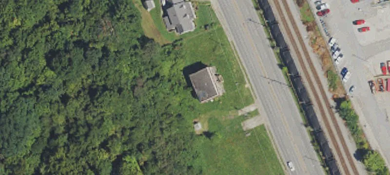 Commercial Building on US 23