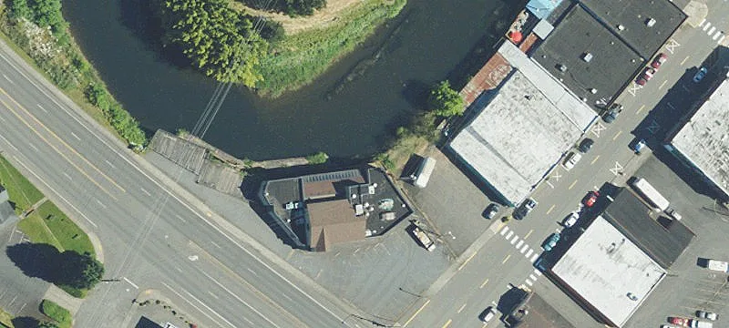 Clatskanie Riverfront Remodel Opportunity