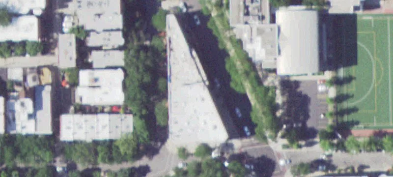 Prime Retail/Office Space on Clark