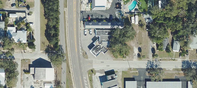 Commercial Building on Fort Harrison