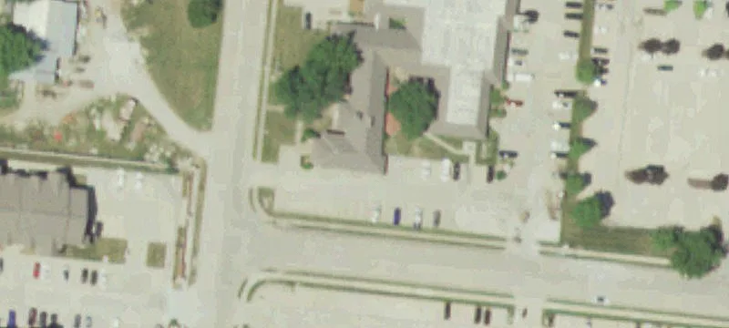 Visible Land in High-Traffic Location