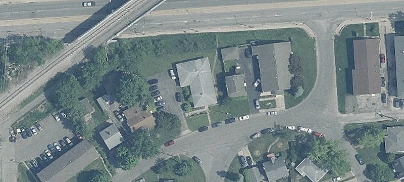 Retail Space Near Westgate Park