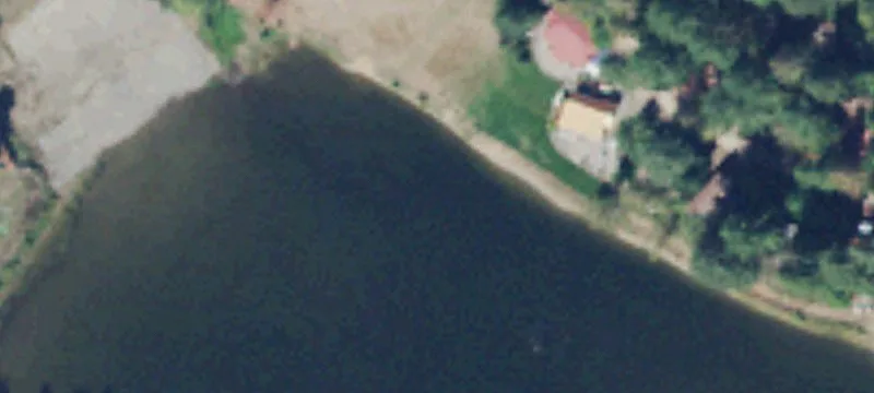 Lakefront Property with Luxury Trailer
