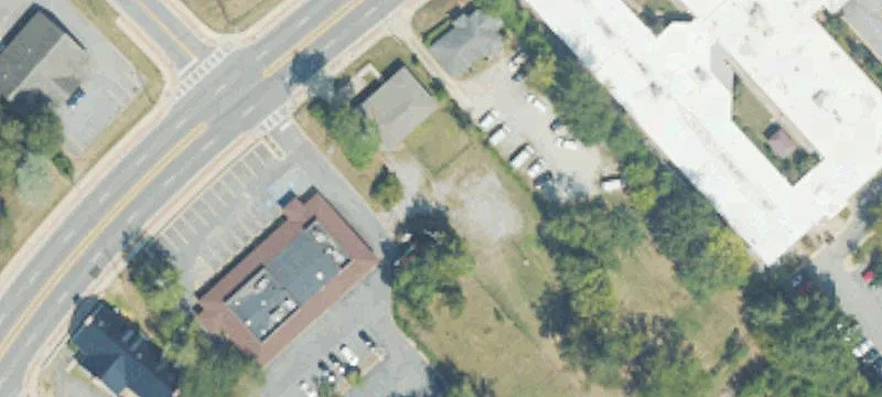 Commercial Building on Warm Springs Road