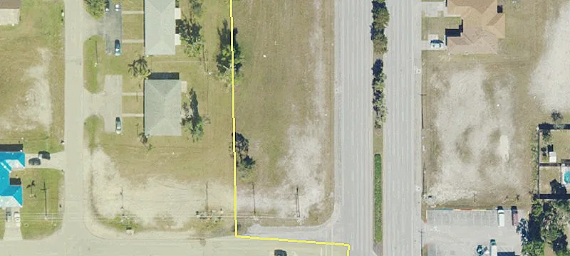 Commercial Corner Lot For Sale