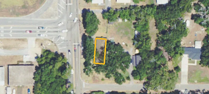 Prime Commercial Land Opportunity