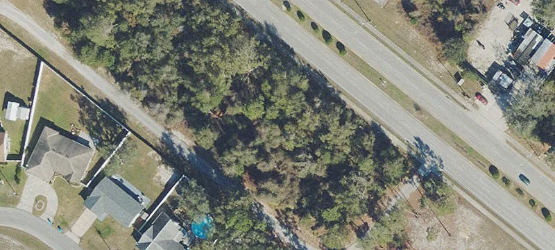 Prime Commercial Lot on Howland