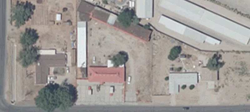 Commercial Property with Storage Space