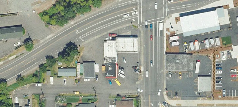 Retail/Office Space Prime Location
