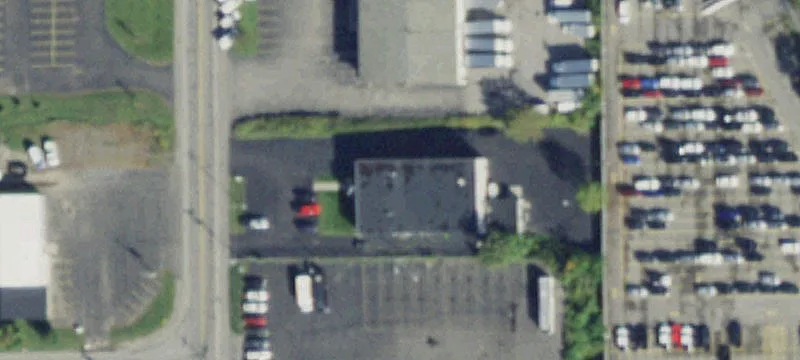 Versatile Office Building Near Airport