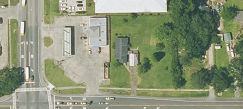 Geismar Land at Highway Intersection