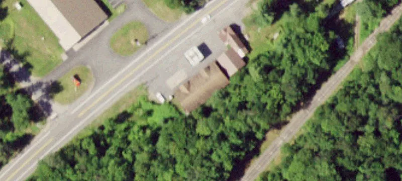 Established Grocery Store and Gas