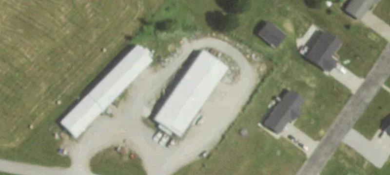 Frohna Commercial Building with Storage