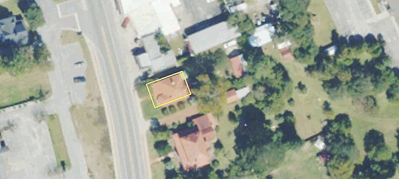 Historic Victorian Building in Guyton