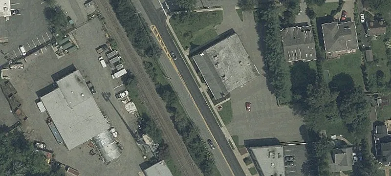 Hillsdale Commercial Building For Sale