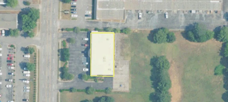 Commercial Lot with High Visibility
