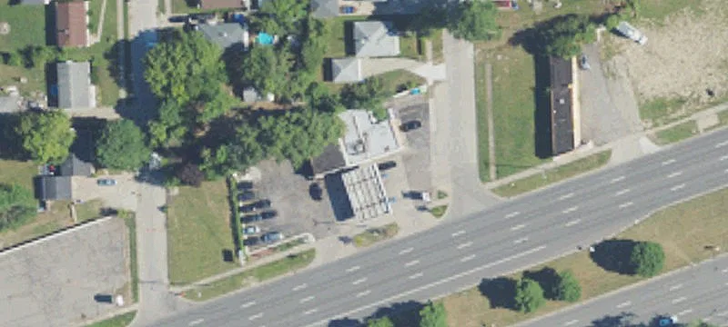 Mechanic Shop Prime Location