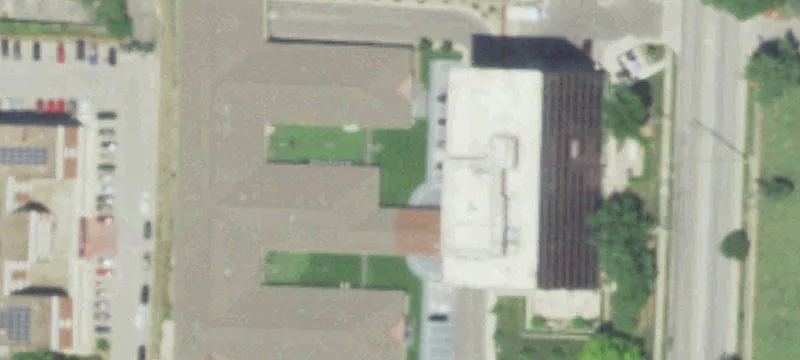 Waldo Pavilion Commercial Property