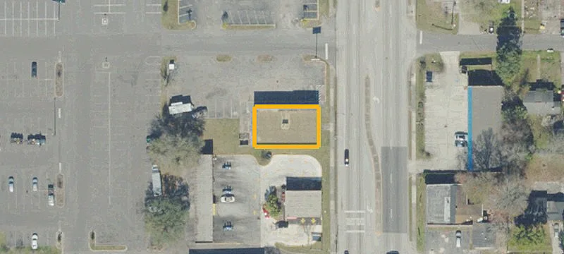 Free-Standing Building on Edgewood Avenue