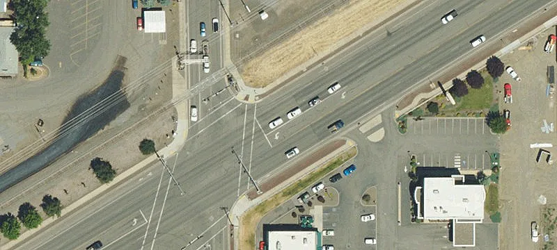 High-Traffic Commercial Property in Island City