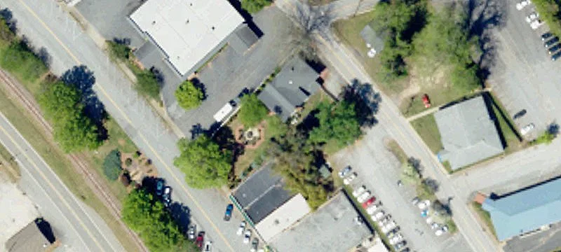Adaptable Commercial Space in Landrum
