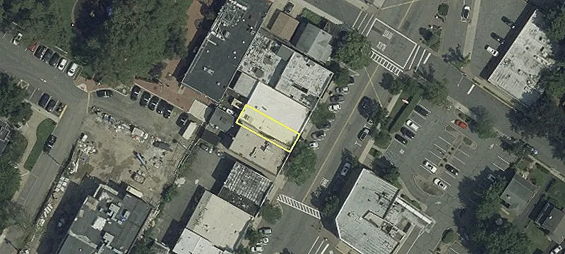 Prime Retail Space in Leonia