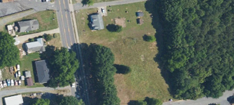 Prime Land in Growing Locust
