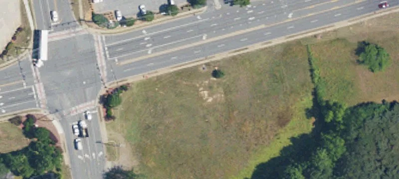 Prime Land in Growing Locust