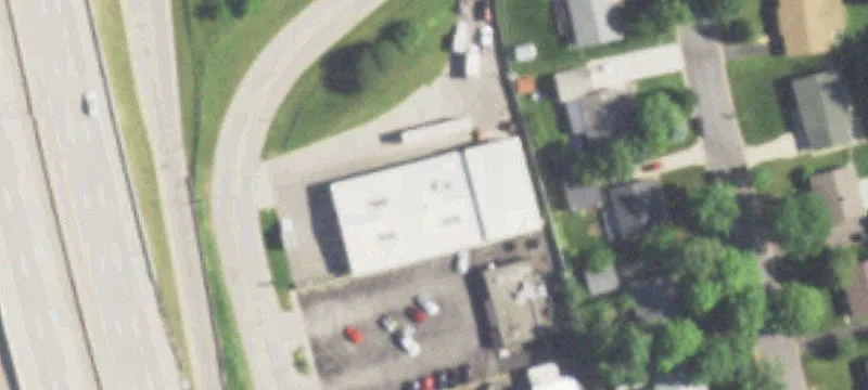 Highway-Adjacent Flex/Warehouse Opportunity