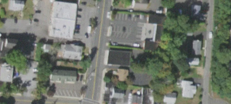 Commercial Building in Prime Location