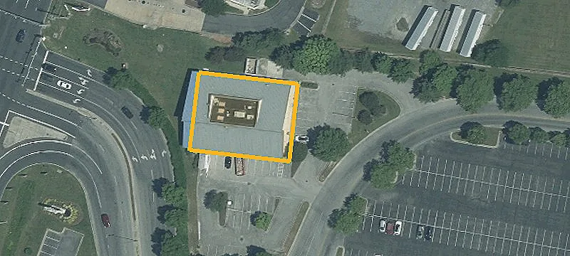 Retail Building Near US Route 13